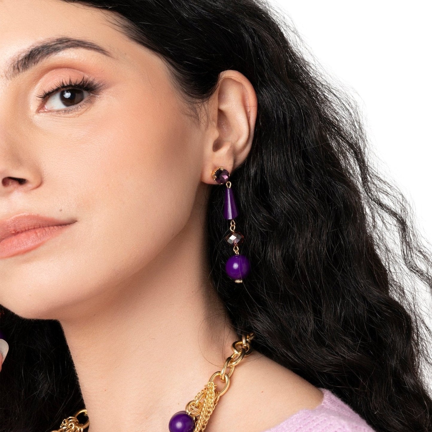 Orecchini pendenti in acrilico di colore viola - Mya Accessories