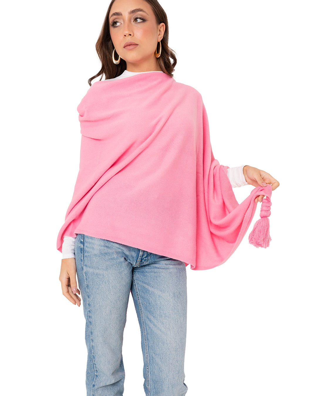 Poncho mantella in acrilico con nappine rosa