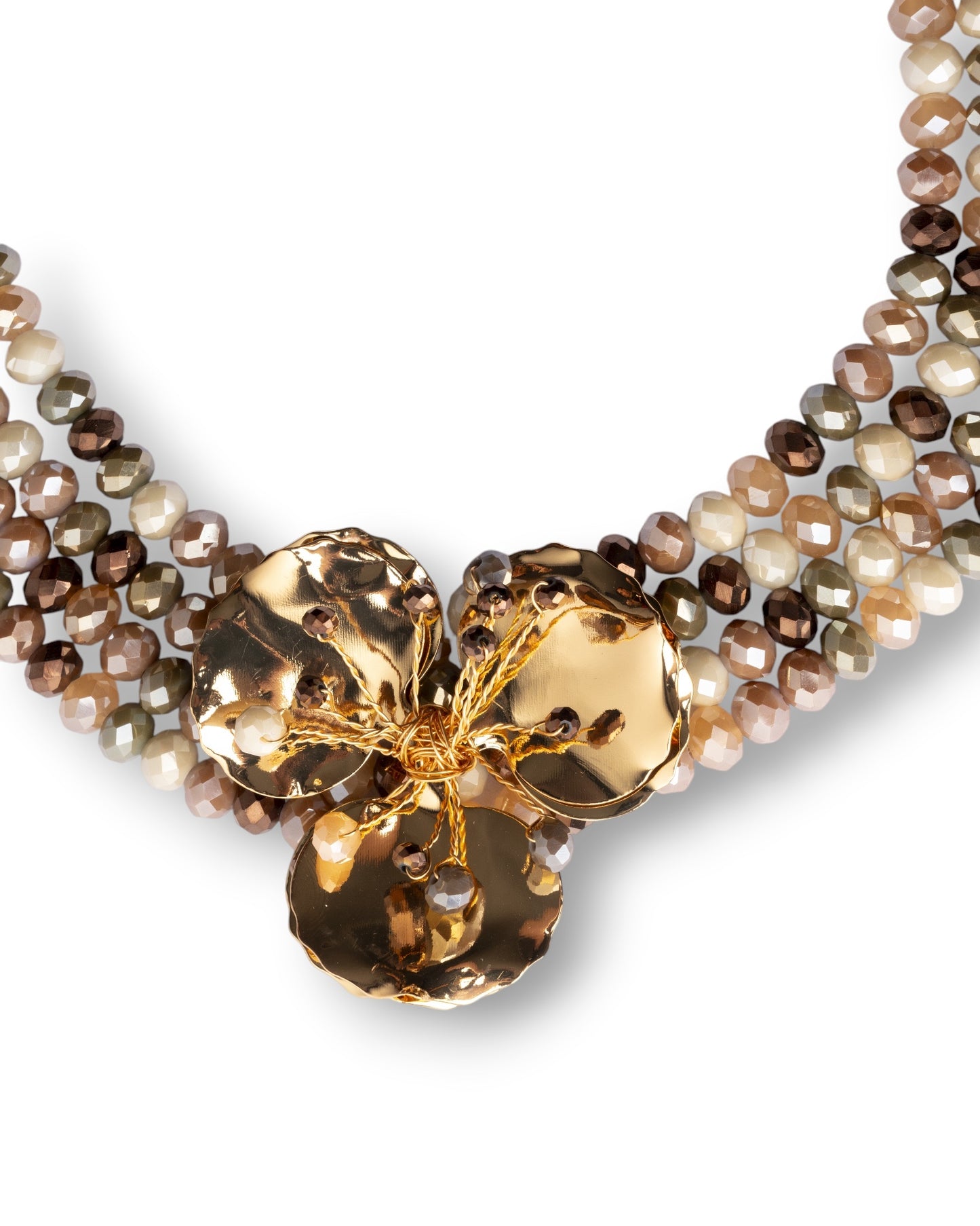 Collana multi filo con pietre in vetro beige e fiore in metallo