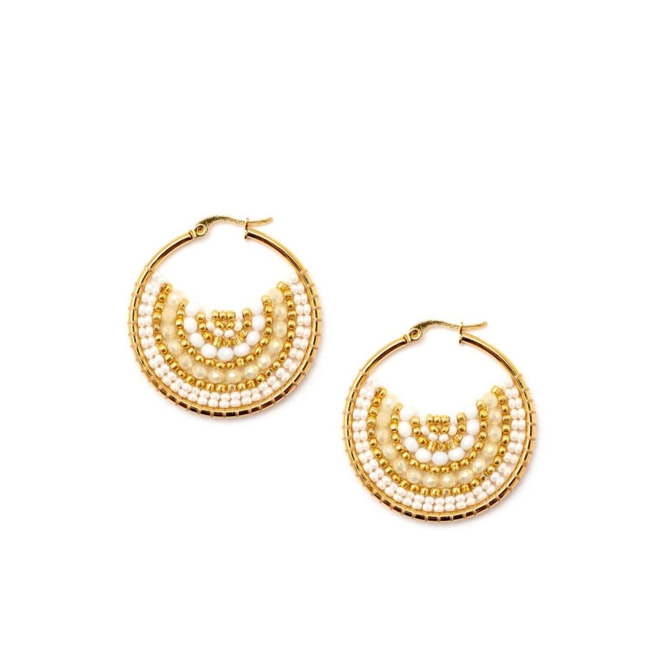 Orecchino circolare bianco con perline - Mya Accessories