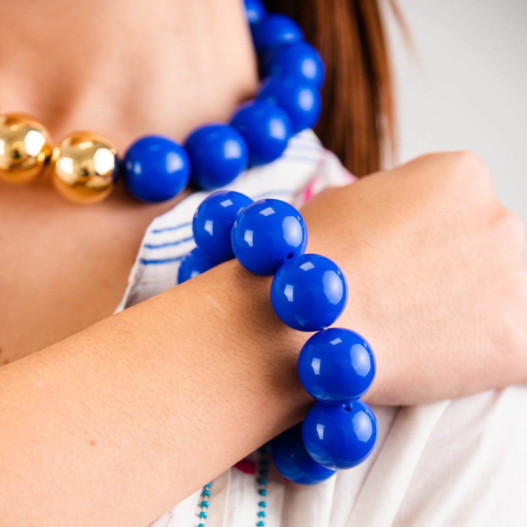 Bracciale con sfere XXL elastico in acrilico blu - Mya Accessories