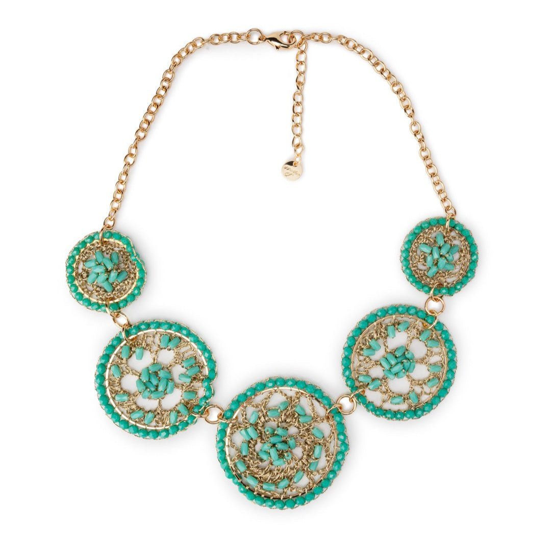 Collana girocollo a catena con cerchi in tessuto con microcristalli turchesi - Mya Accessories