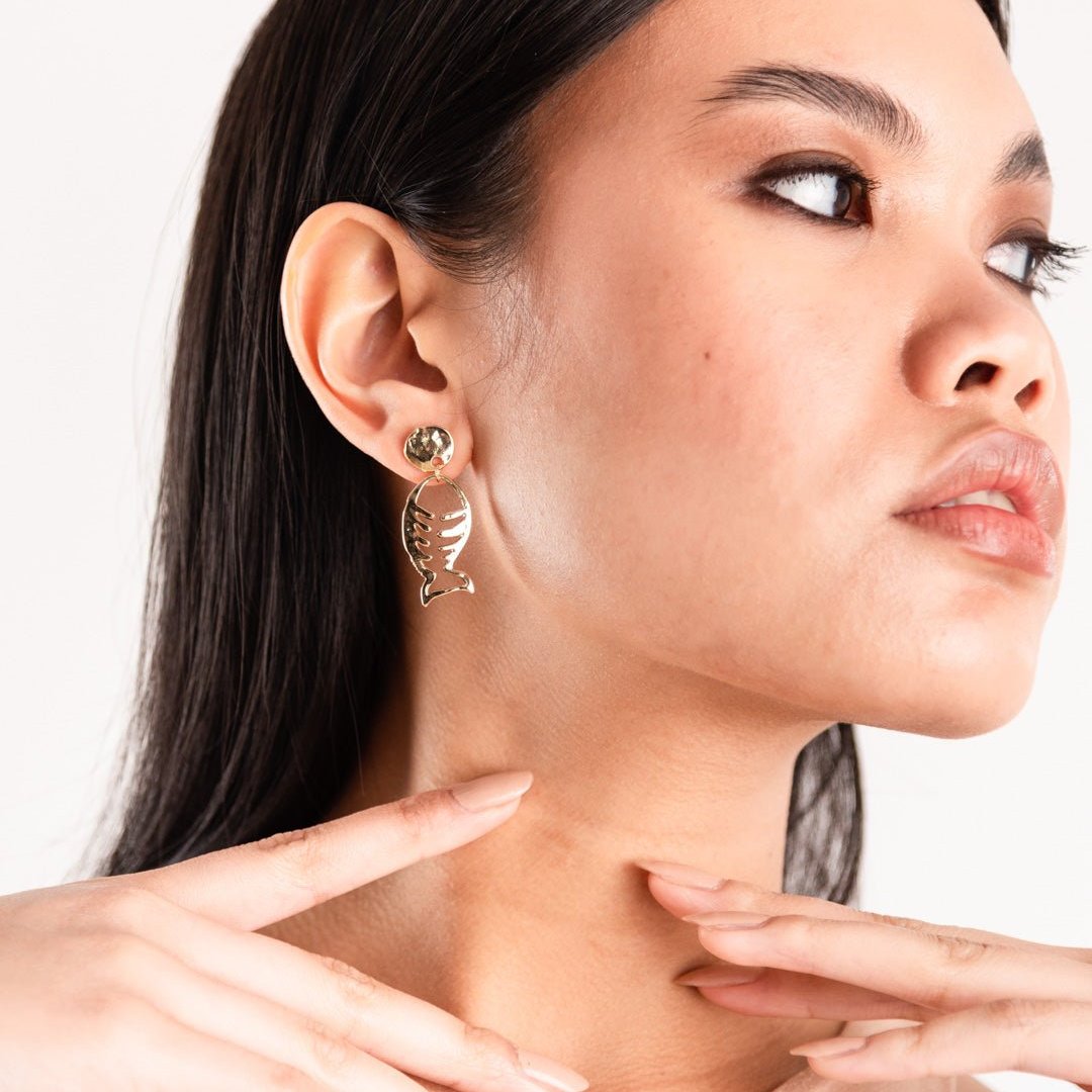Orecchini in metallo a pesciolino - Mya Accessories