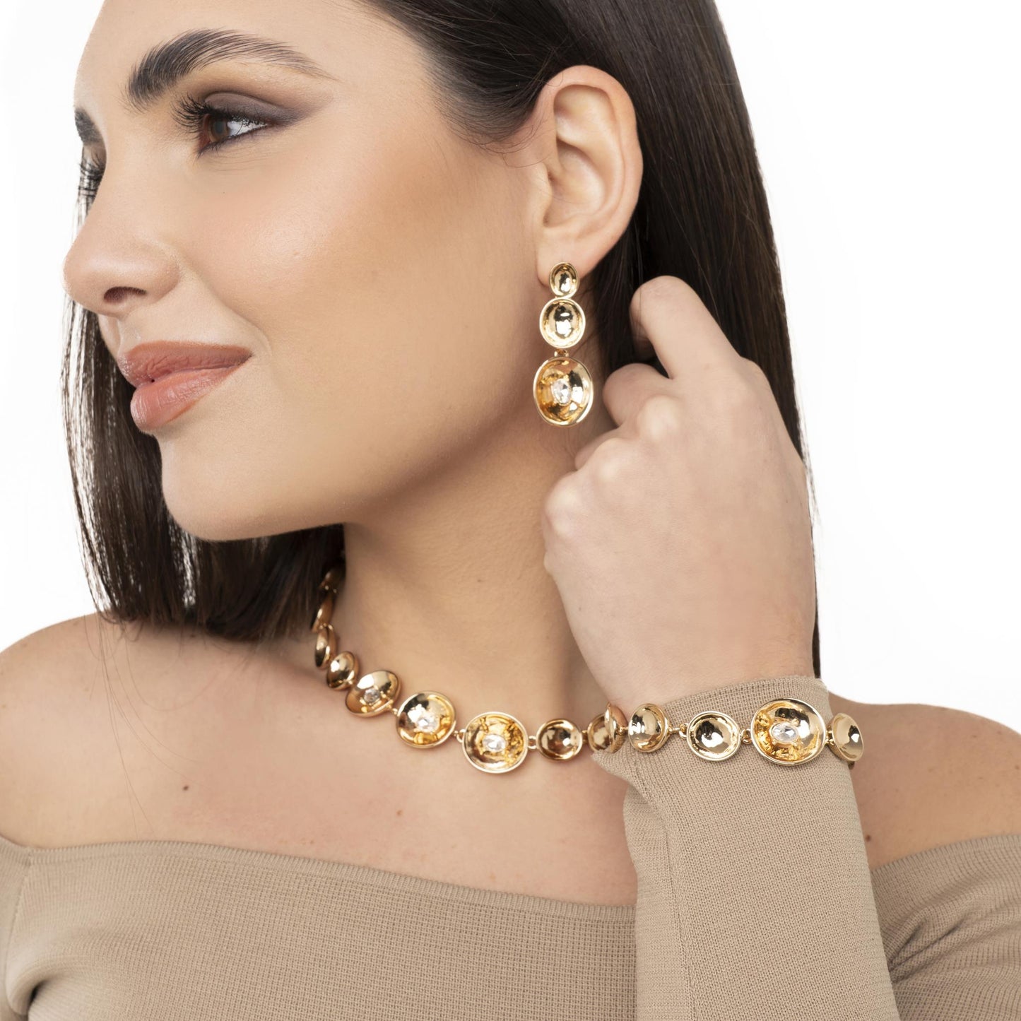 Orecchini pendenti in metallo a sfere concave con pietre crystal - Mya Accessories