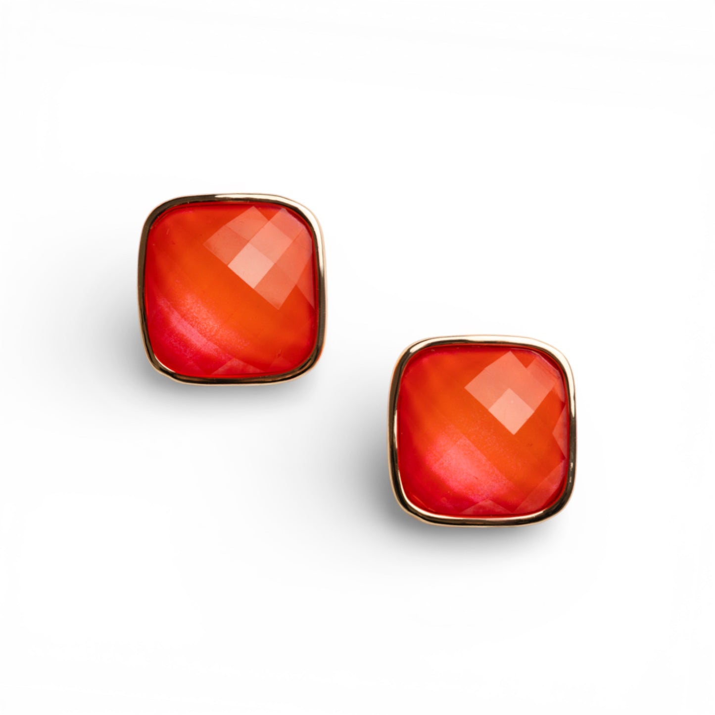 Orecchini a clip con pietra in resina quadrata arancio