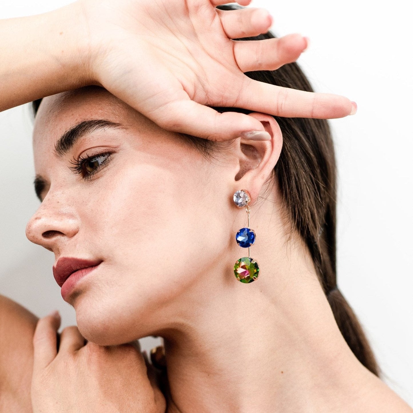 Orecchini pendente con tre pietre multicolore - Mya Accessories