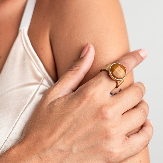 Anello elastico con pietra ambra - Mya Accessories