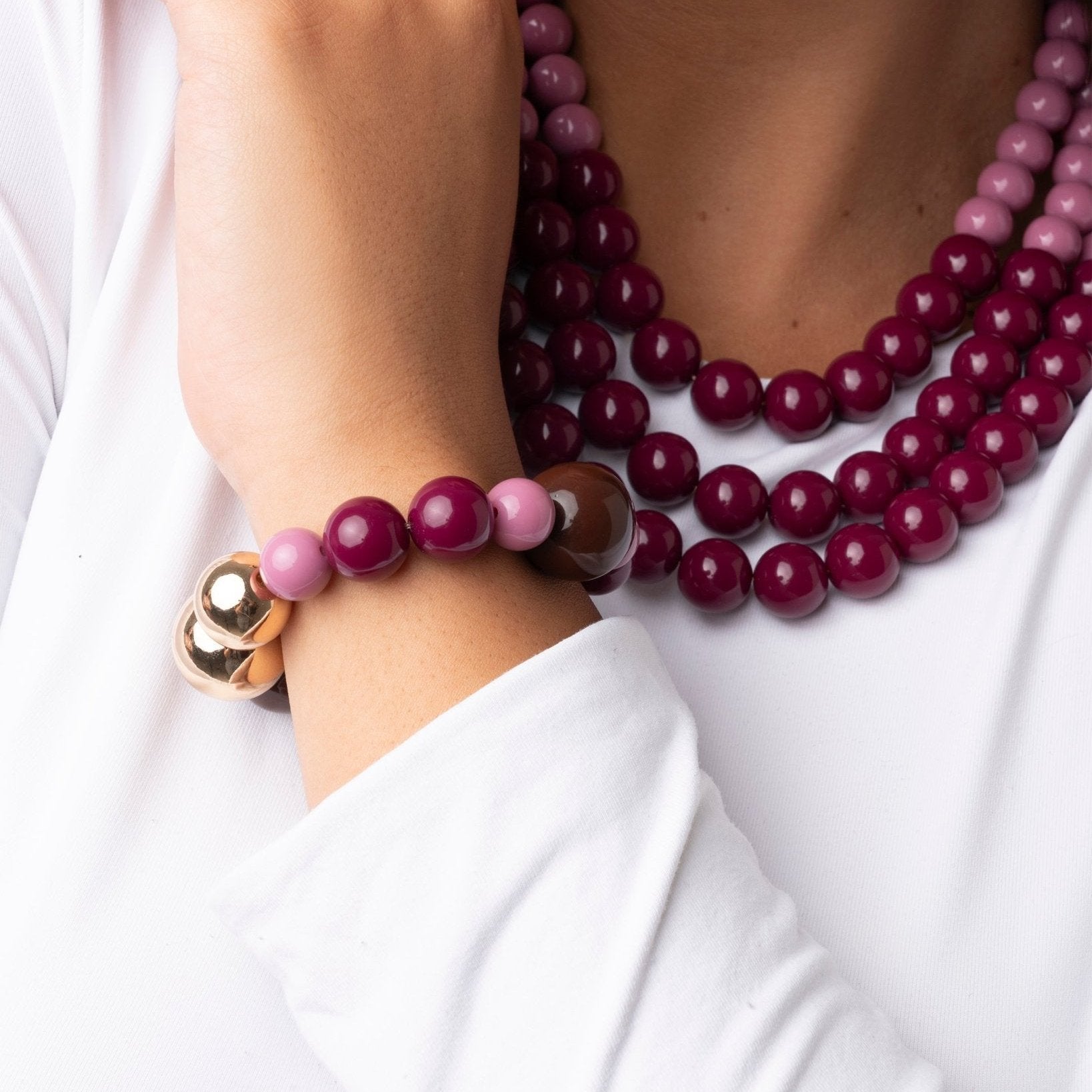 Bracciale elastico con sfere in acrilico sui toni del viola - Mya Accessories