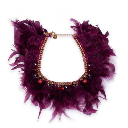 Collana girocollo in metallo con pietre in vetro e piume viola - Mya Accessories