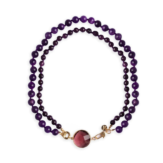 Collana girocollo con doppio filo di pietre dure viola, pendente circolare in vetro - Mya Accessories