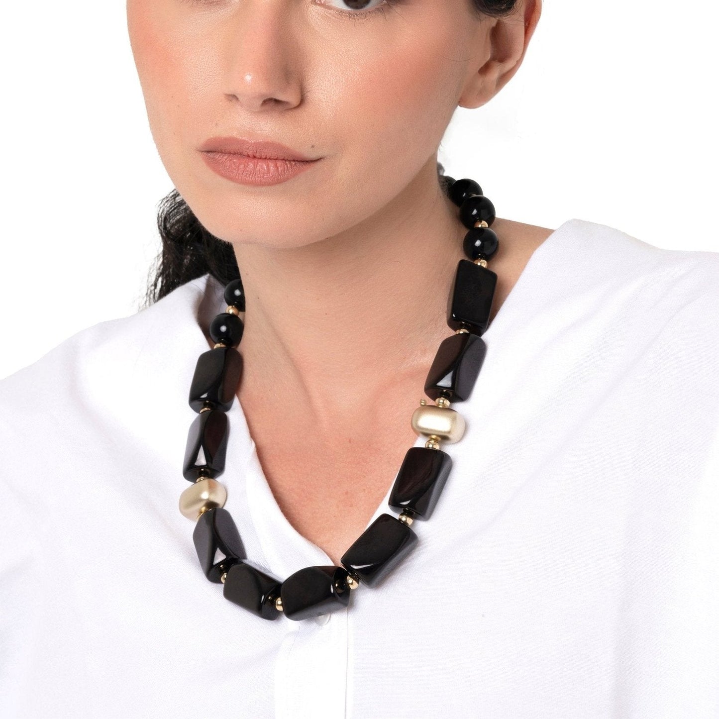 Collana girocollo in resina ed acrilico nero - Mya Accessories