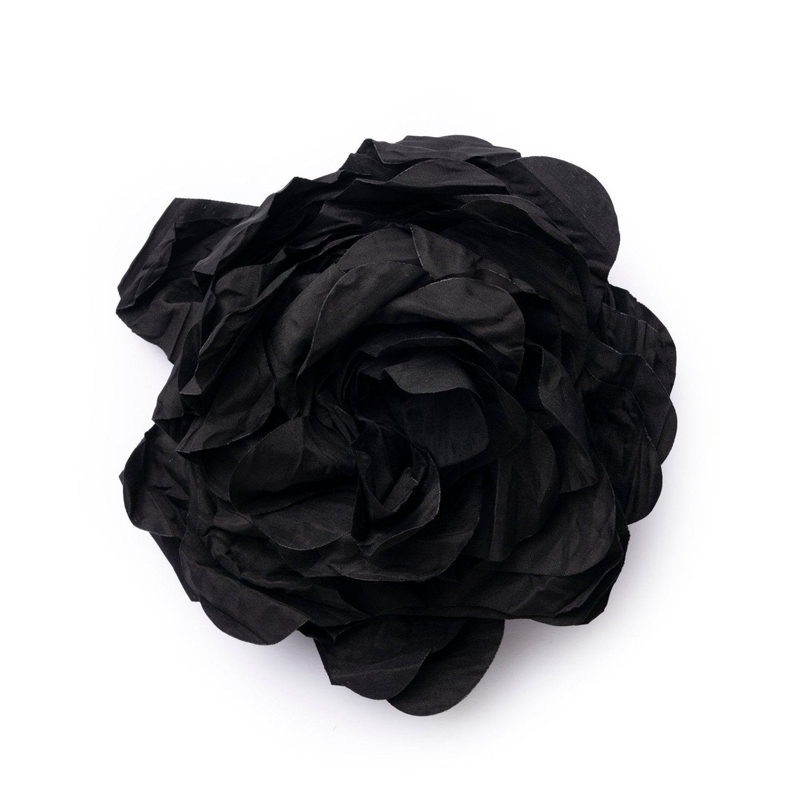 Spilla a forma di fiore in tessuto nera - Mya Accessories