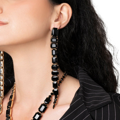 Orecchini lunghi pendenti con pietre in vetro irregolari neri - Mya Accessories