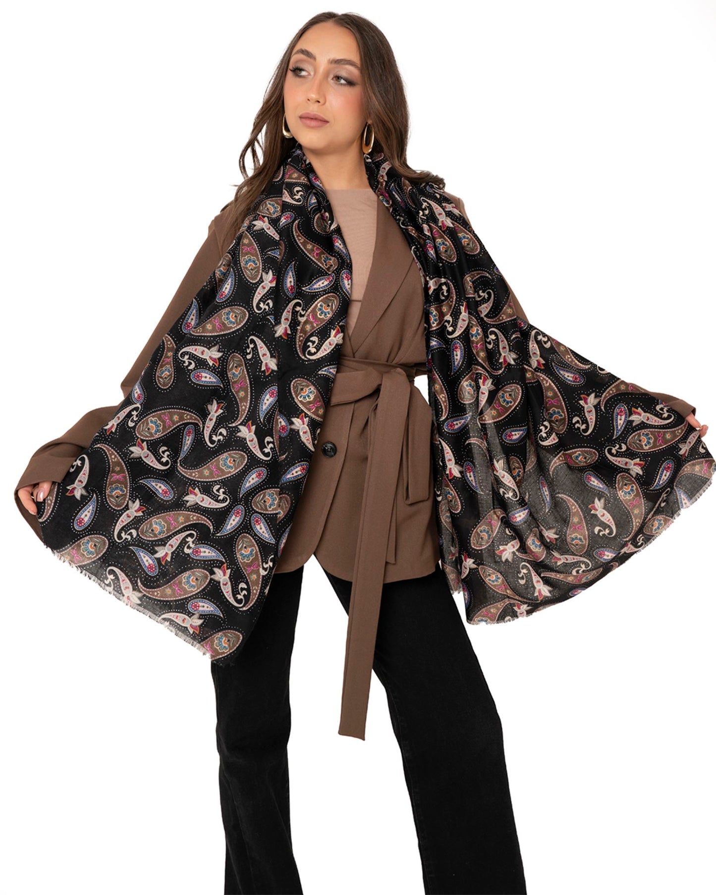 Sciarpa misto cotone nera con stampa paisley