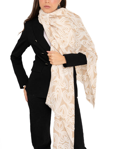 Sciarpa misto lana beige con stampa a cuori bianchi
