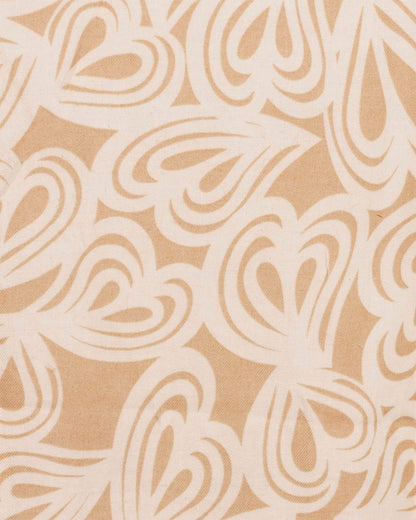 Sciarpa misto lana beige con stampa a cuori bianchi