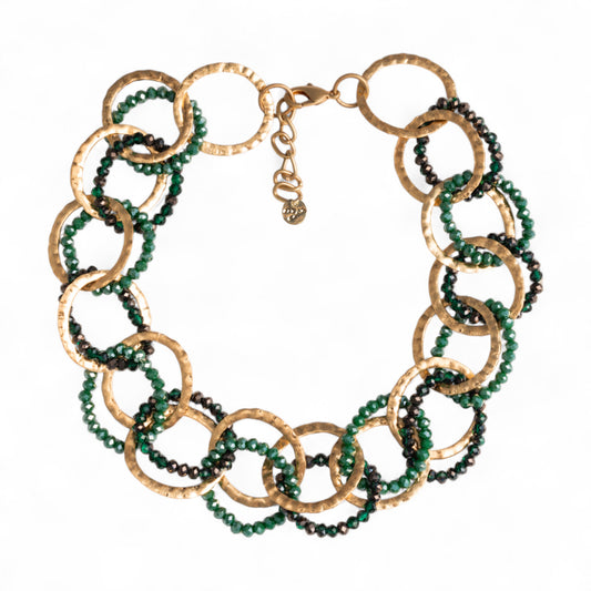 Collana girocollo con anelli in metallo impreziositi da pietre in vetro verdi