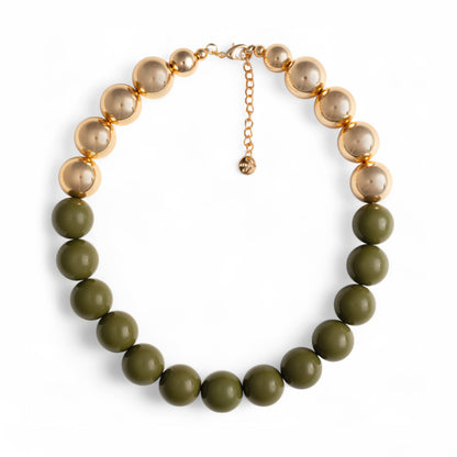 Collana girocollo con sfere di colore verde ed oro