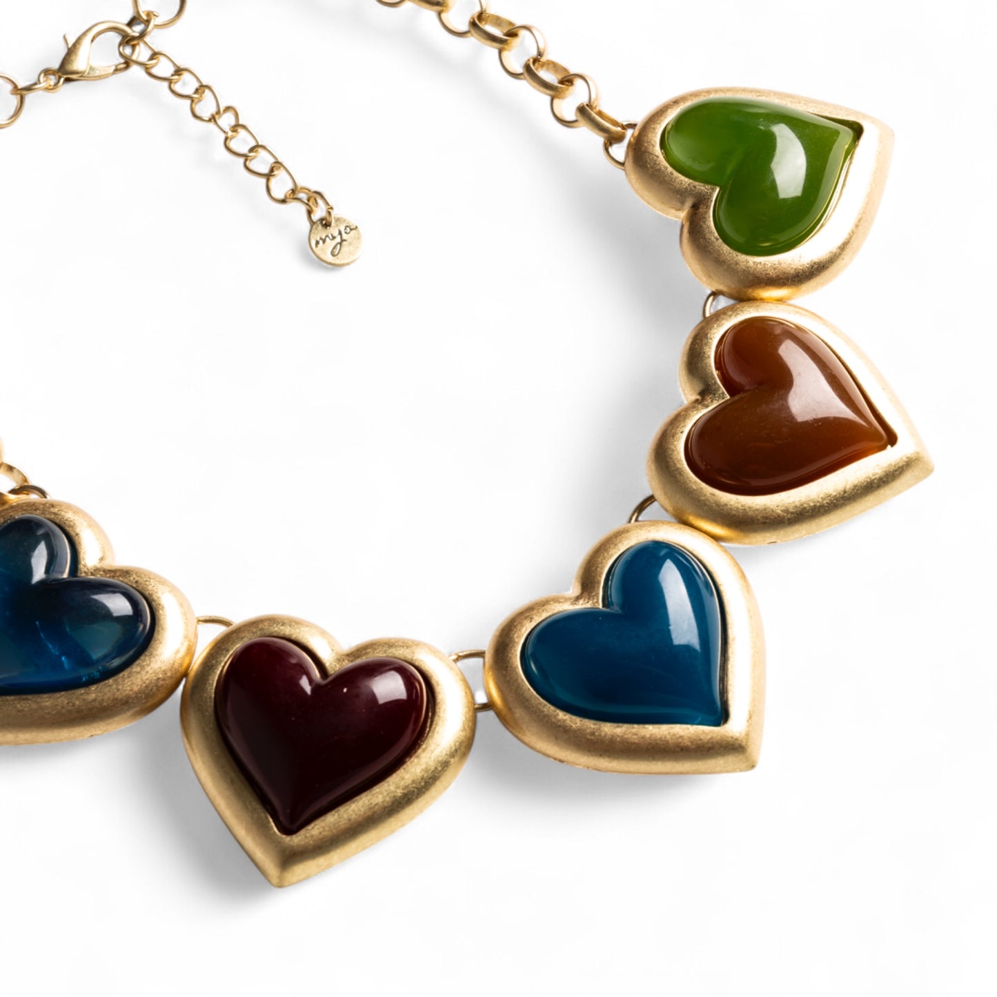 Collana girocollo a catena con cuori in resina multicolore