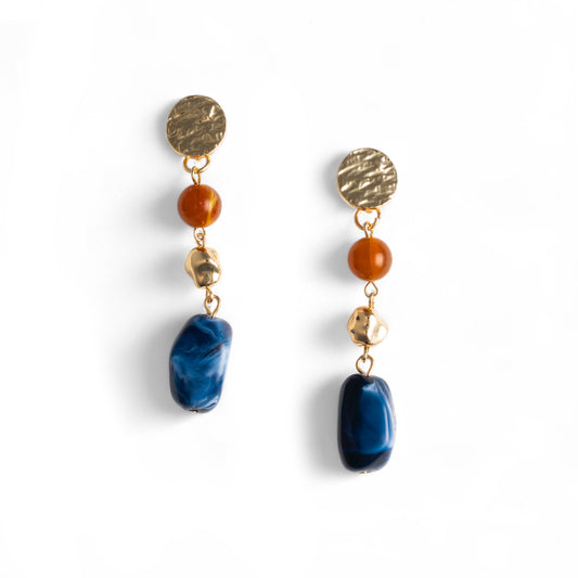 Orecchini pendenti con pietre in acrilico tono blu