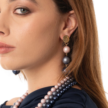 Orecchini pendenti a tre sfere in acrilico tono blu