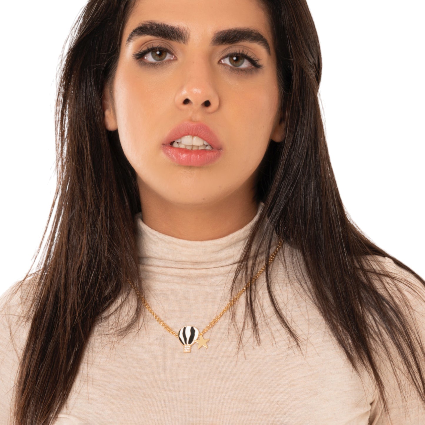 Collana girocollo a due fili con catena sottile e pendente a mongolfiera smaltata bianca e nera