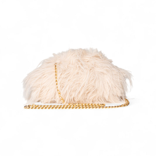 Borsa clutch a pelo lungo morbida beige