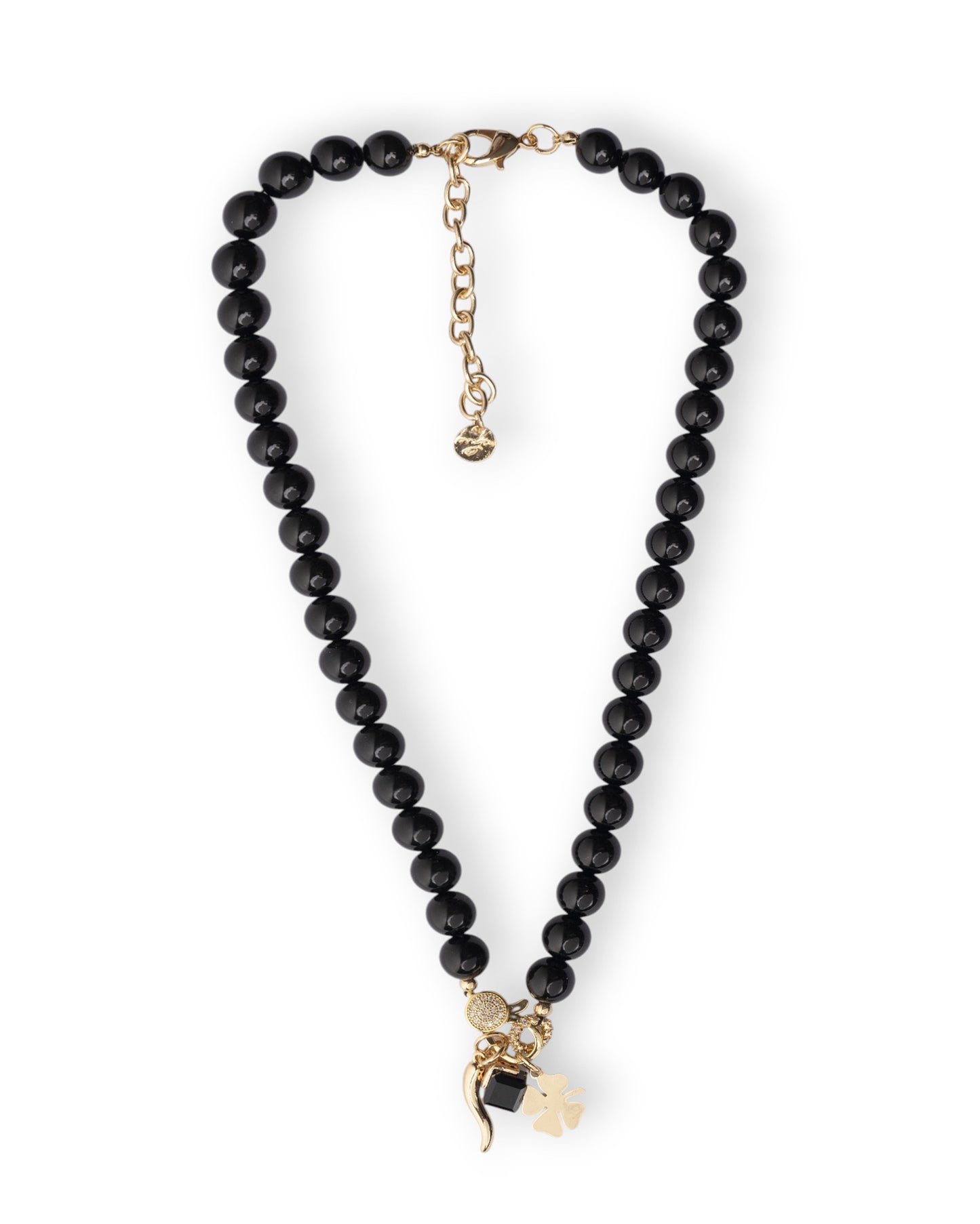 Collana girocollo con pietre in vetro nere e charms pendenti in metallo