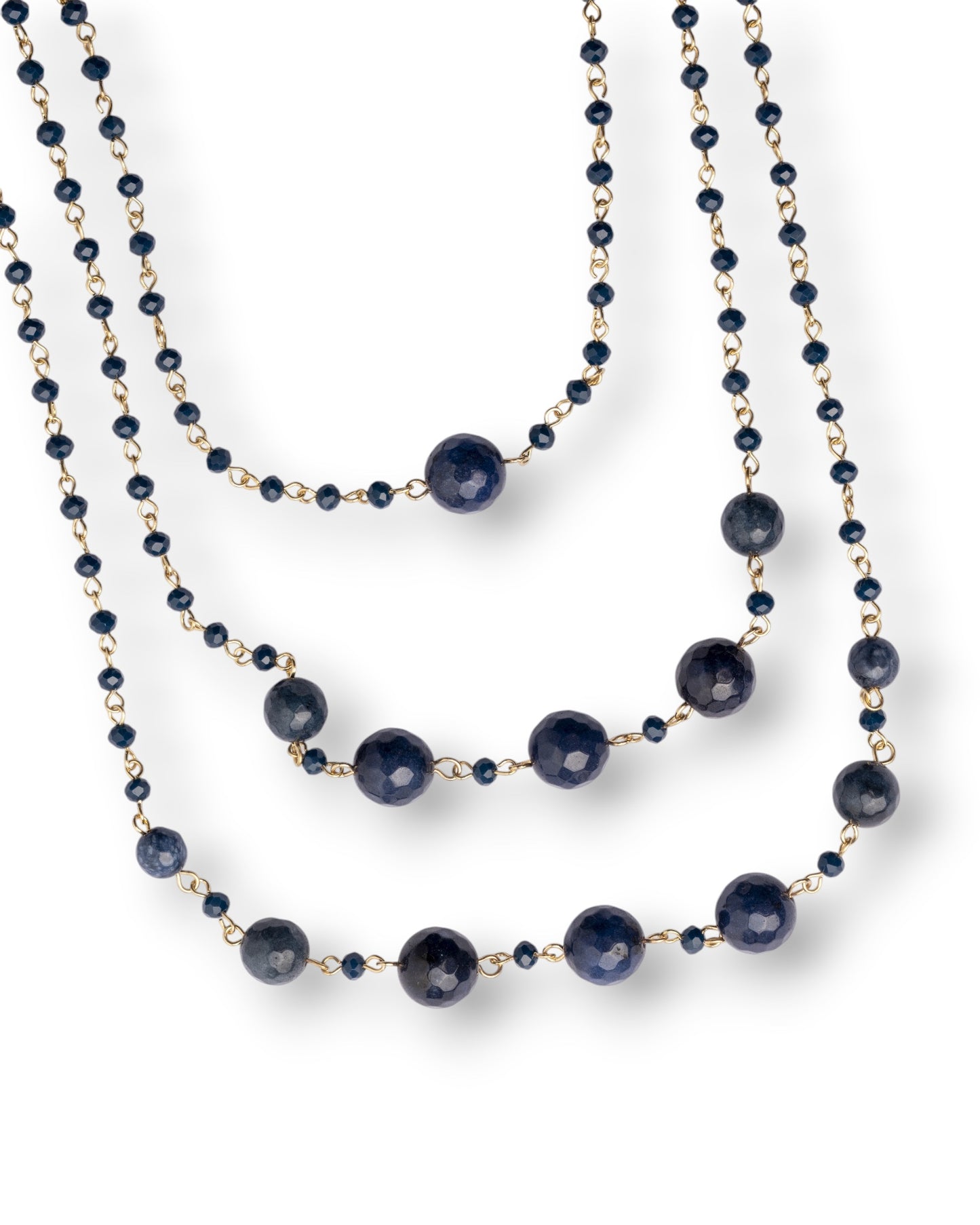 Collana lunga a tre fili con micro pietre e sfere in vetro blu