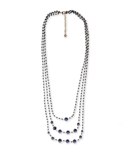 Collana lunga a tre fili con micro pietre e sfere in vetro blu