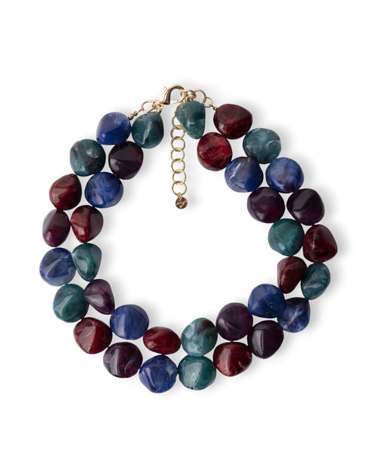 Collana girocollo a due fili con pietre grandi in acrilico tono rosso e blu