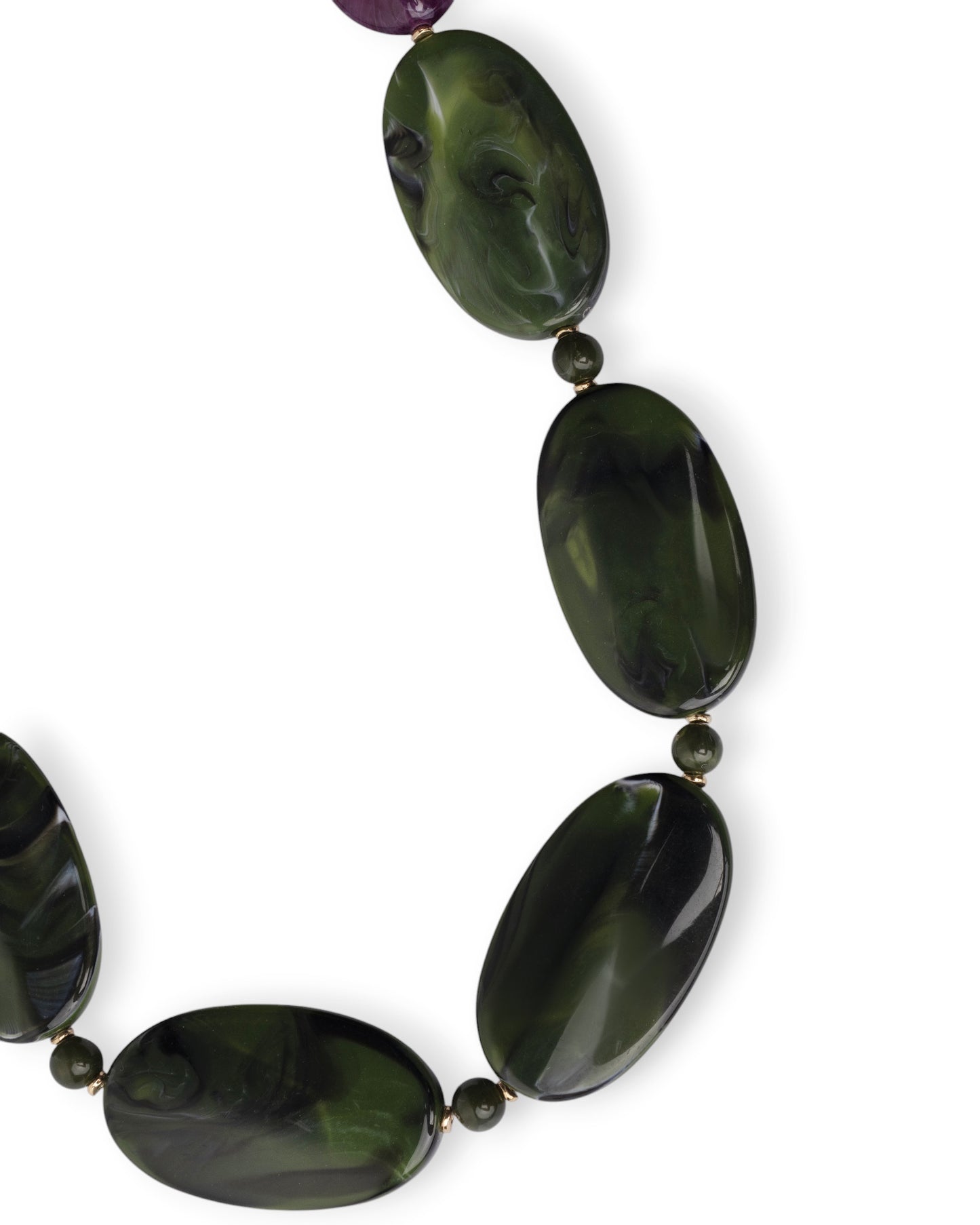 Collana lunga con pietre in acrilico e resina verde e grigio