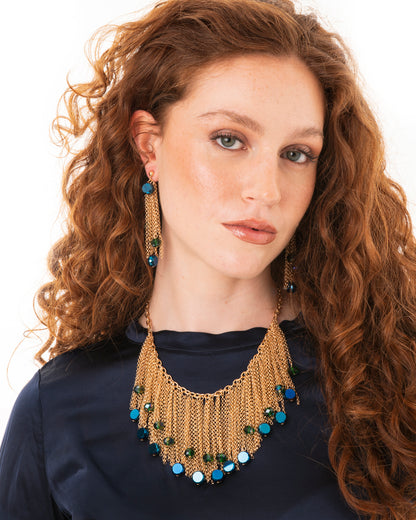 Collana girocollo con cascata a catena e pietre in vetro tono blu