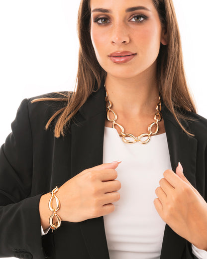 Collana girocollo con design a goccia in metallo