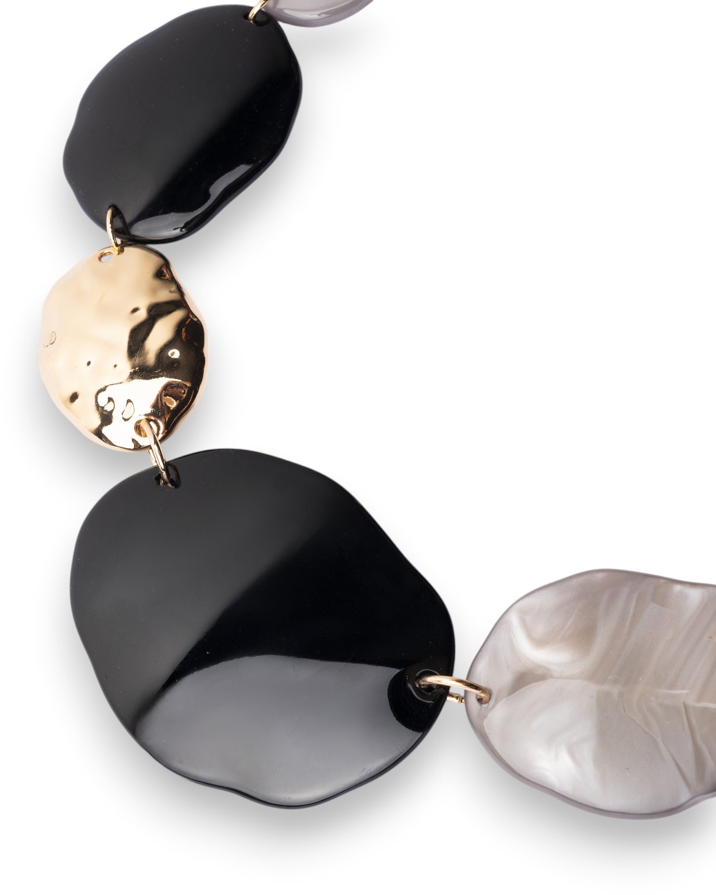 Collana girocollo a catena con inserti in acrilico tono nero e grigio