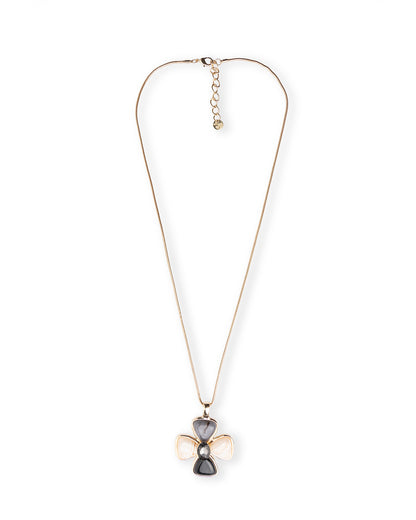 Collana lunga con catena snake e pendente a fiore in resina nei toni nero e beige