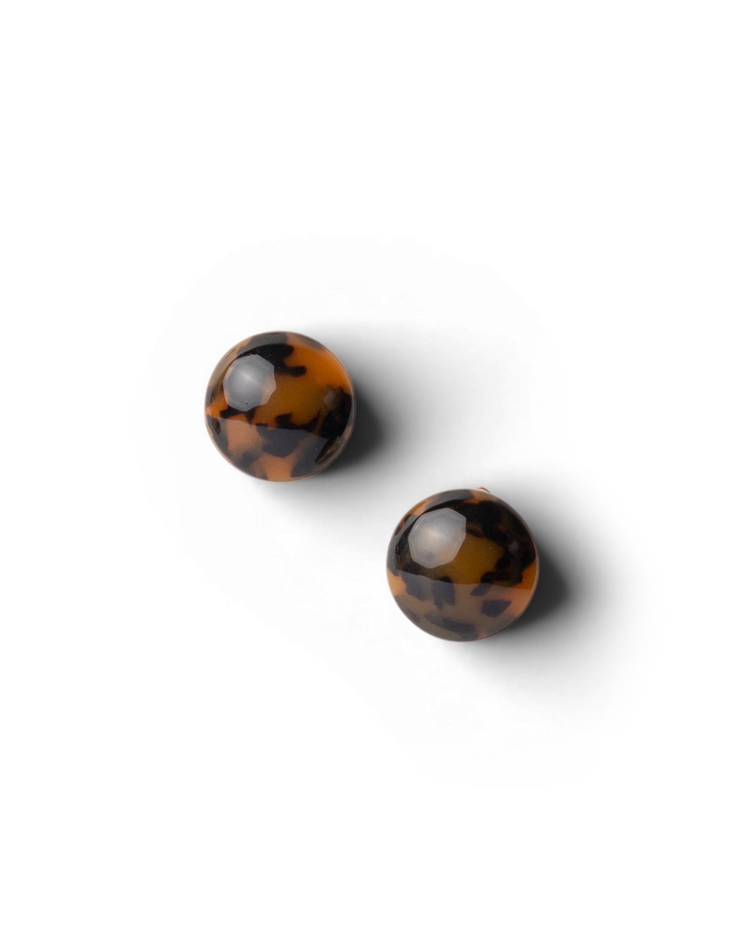 Orecchini a clip circolari in acrilico animalier marrone