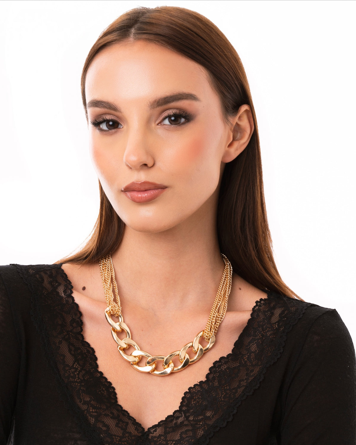 Collana girocollo in metallo multi catena con maglia oversize