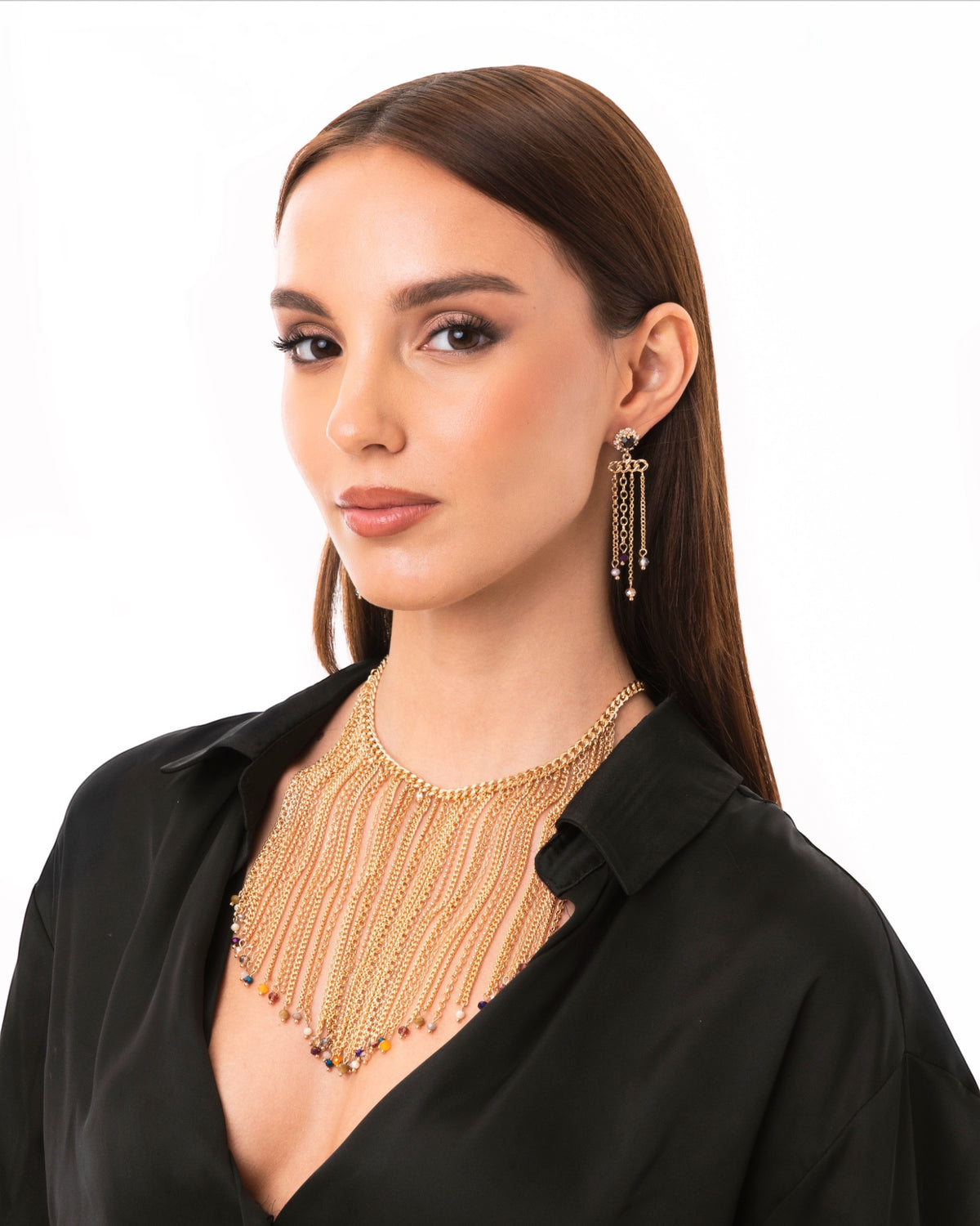 Collana girocollo con cascata di catena e micro pietre in vetro multi