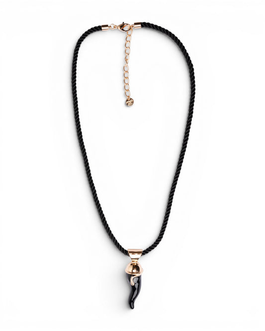 Collana in corda nera con corno pendente in acrilico nero