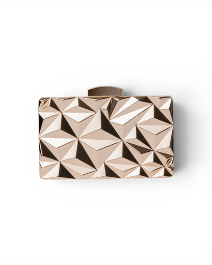 Clutch in metallo con design a taglio diamante