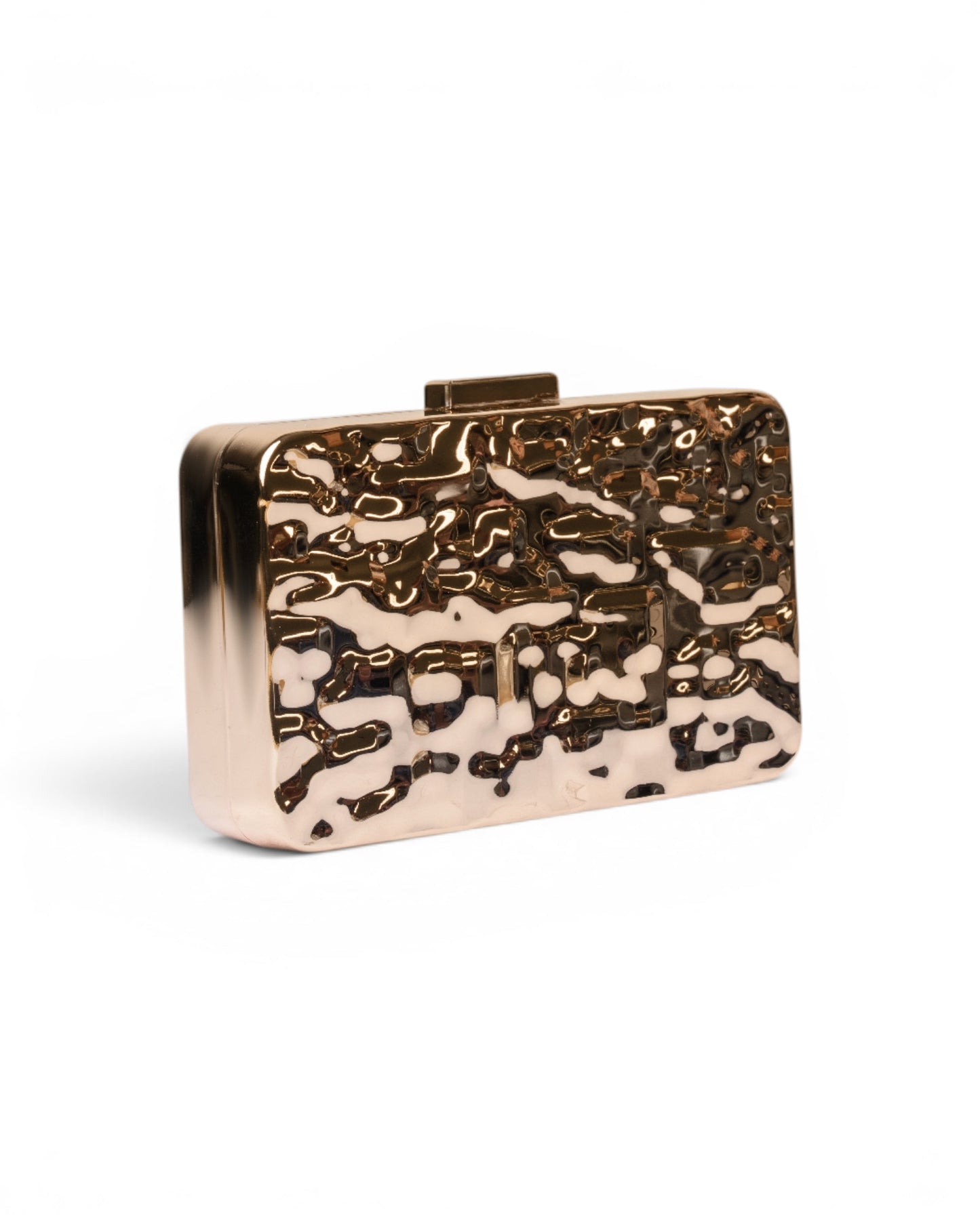 Clutch in metallo con design effetto martellato