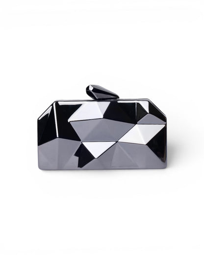 Clutch in metallo con design taglio diamante in gun