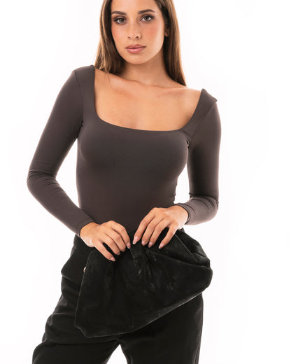 Clutch morbida effetto suede nera