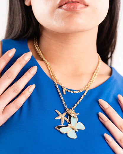 Collana girocollo doppia linea a catena con pendente a farfalla smaltata verde acqua - Mya Accessories