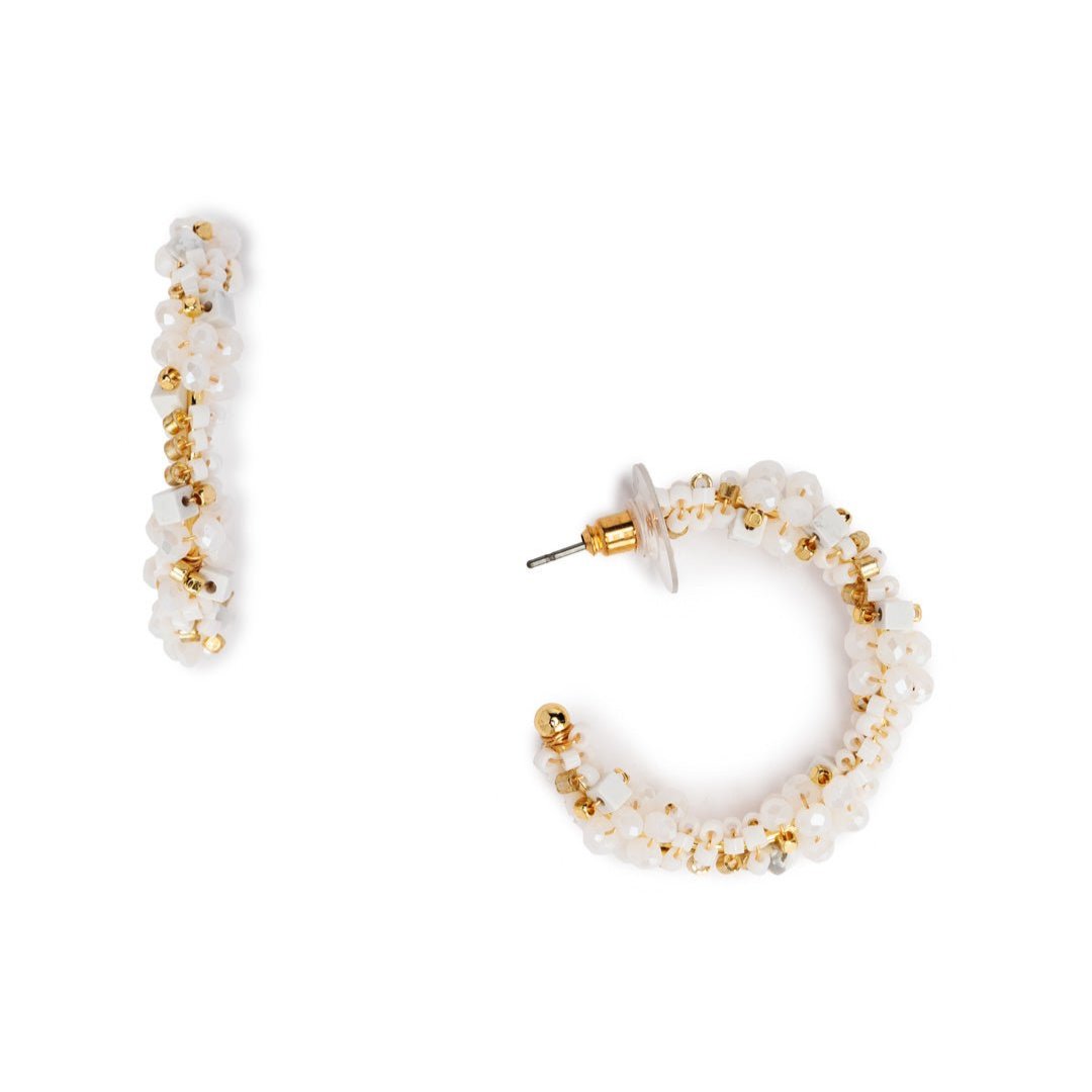 Orecchini a semicerchio con microcristalli tono bianco - Mya Accessories