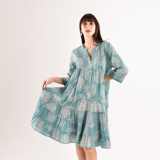 Vestito in cotone turchese corto con stampa bianca