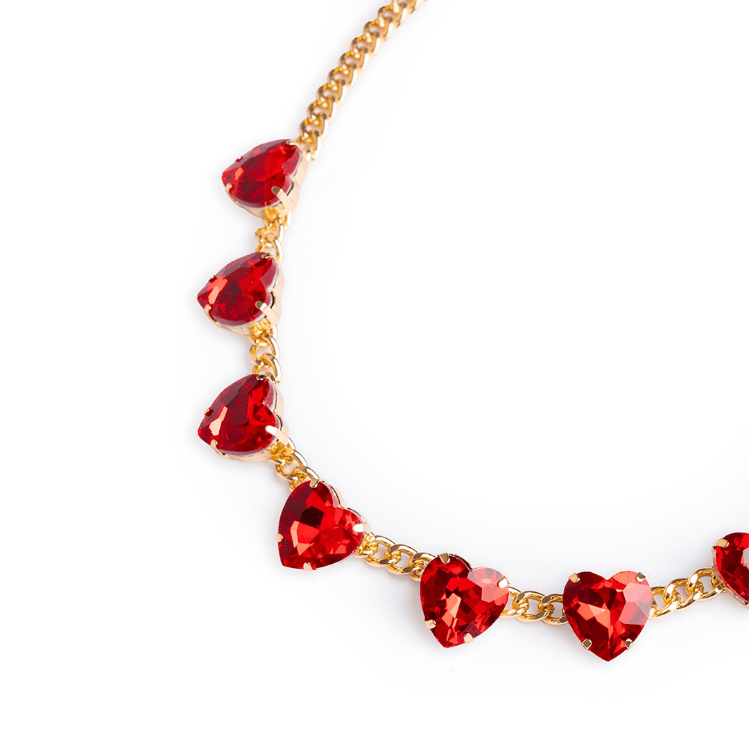Collana girocollo a catena con pietre a forma di cuore in vetro rosso - Mya Accessories