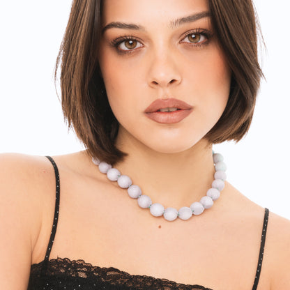 Collana girocollo con caramelle in cotone tono azzurro