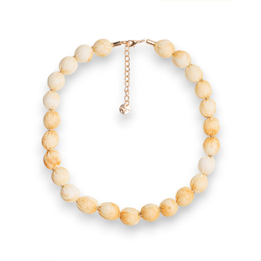 Collana girocollo con caramelle in cotone tono beige